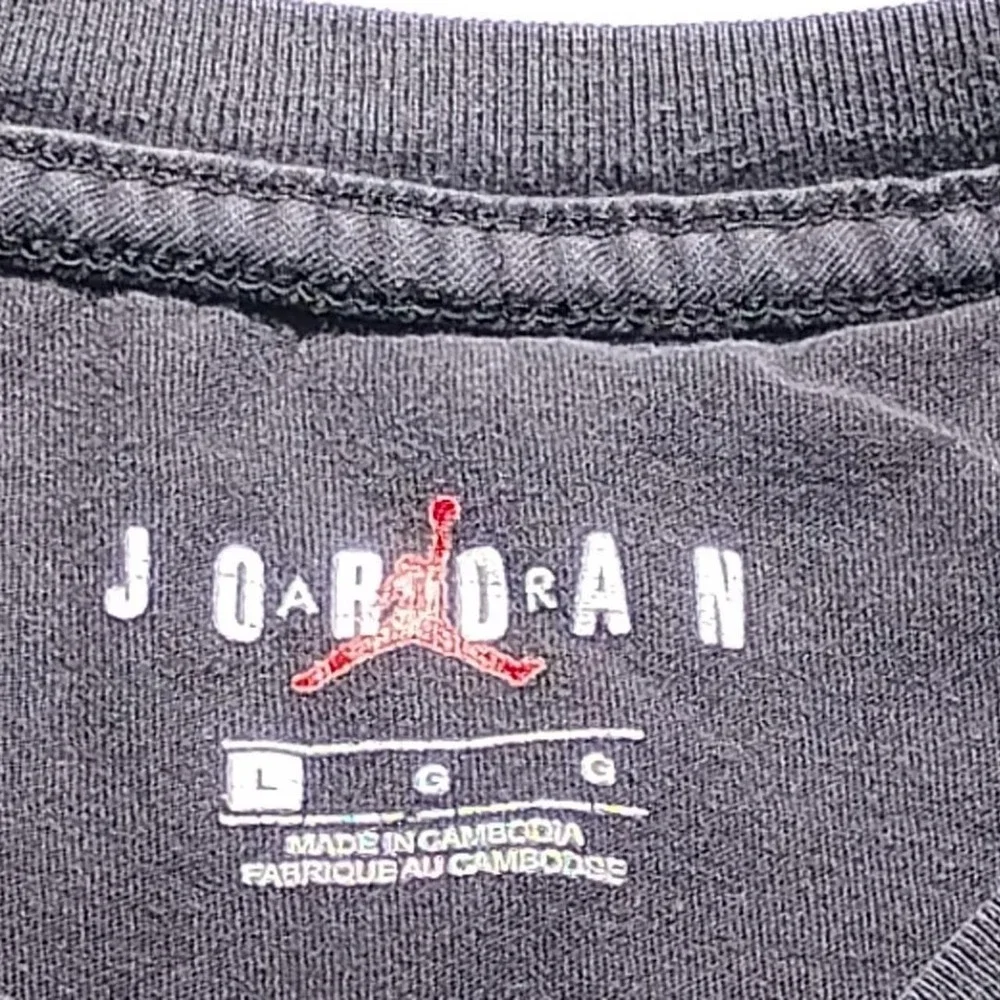 Jordan T-Shirt Mens Size L Black PSG Paris Saint-Germain Short Sleeve Graphic